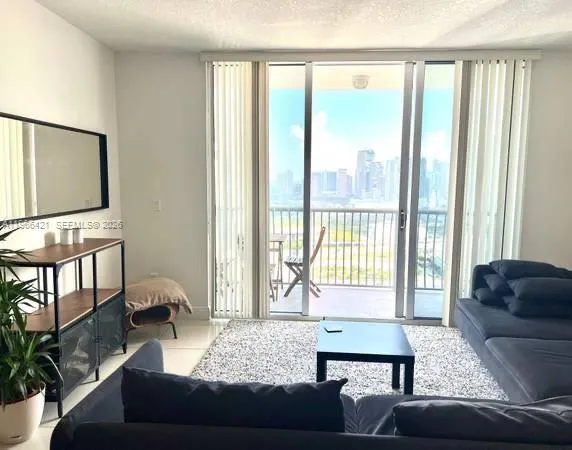 1750 N Bayshore Dr # 3808, Miami FL 33132