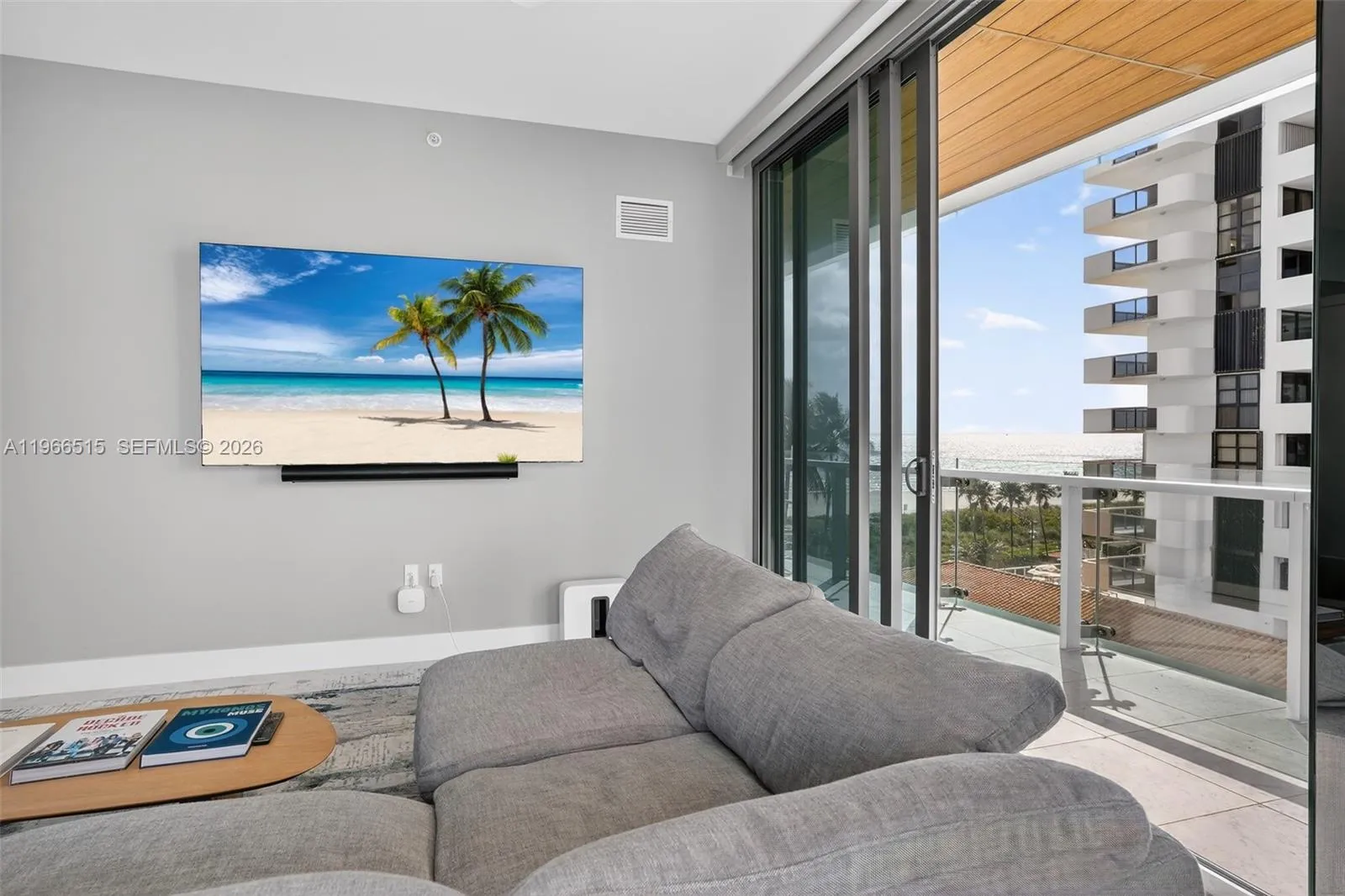 5775 Collins Ave # 506, Miami Beach FL 33140
