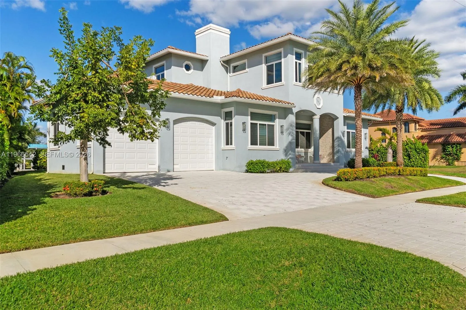 4 bedroom 4 bath for sale at 1070 Dana CT, Marco Island FL 34145