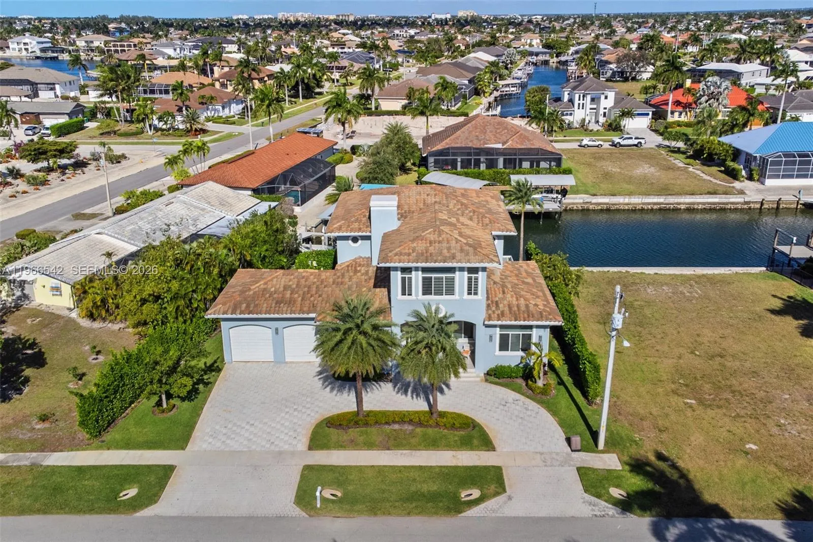 1070 Dana CT, Marco Island FL 34145