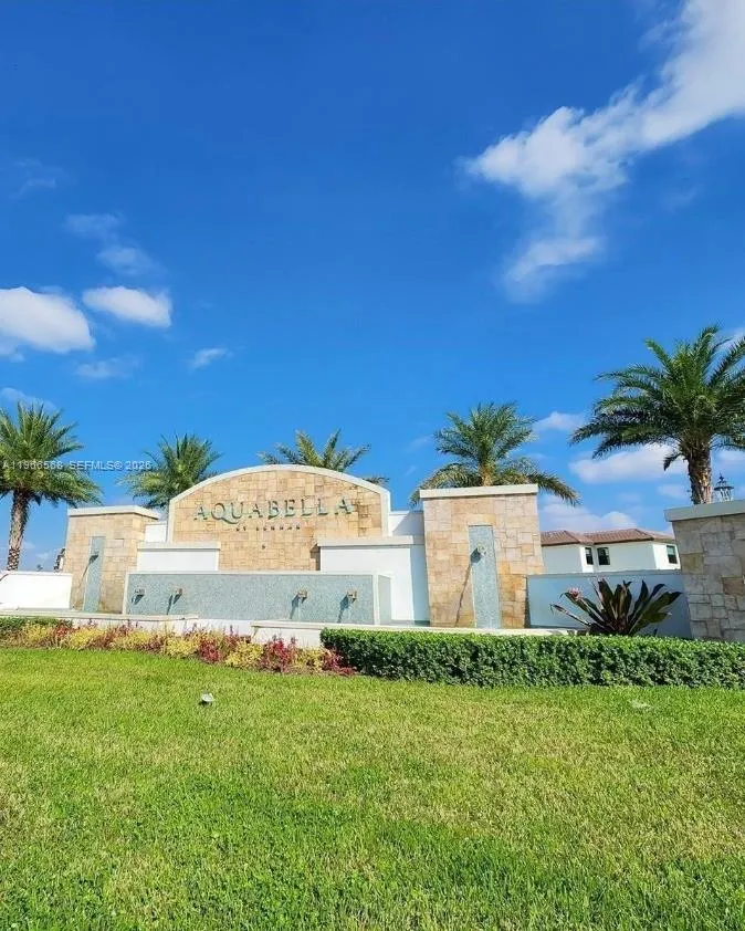 3 bedroom 2 bath for sale at 3350 W 112th St, Hialeah FL 33018