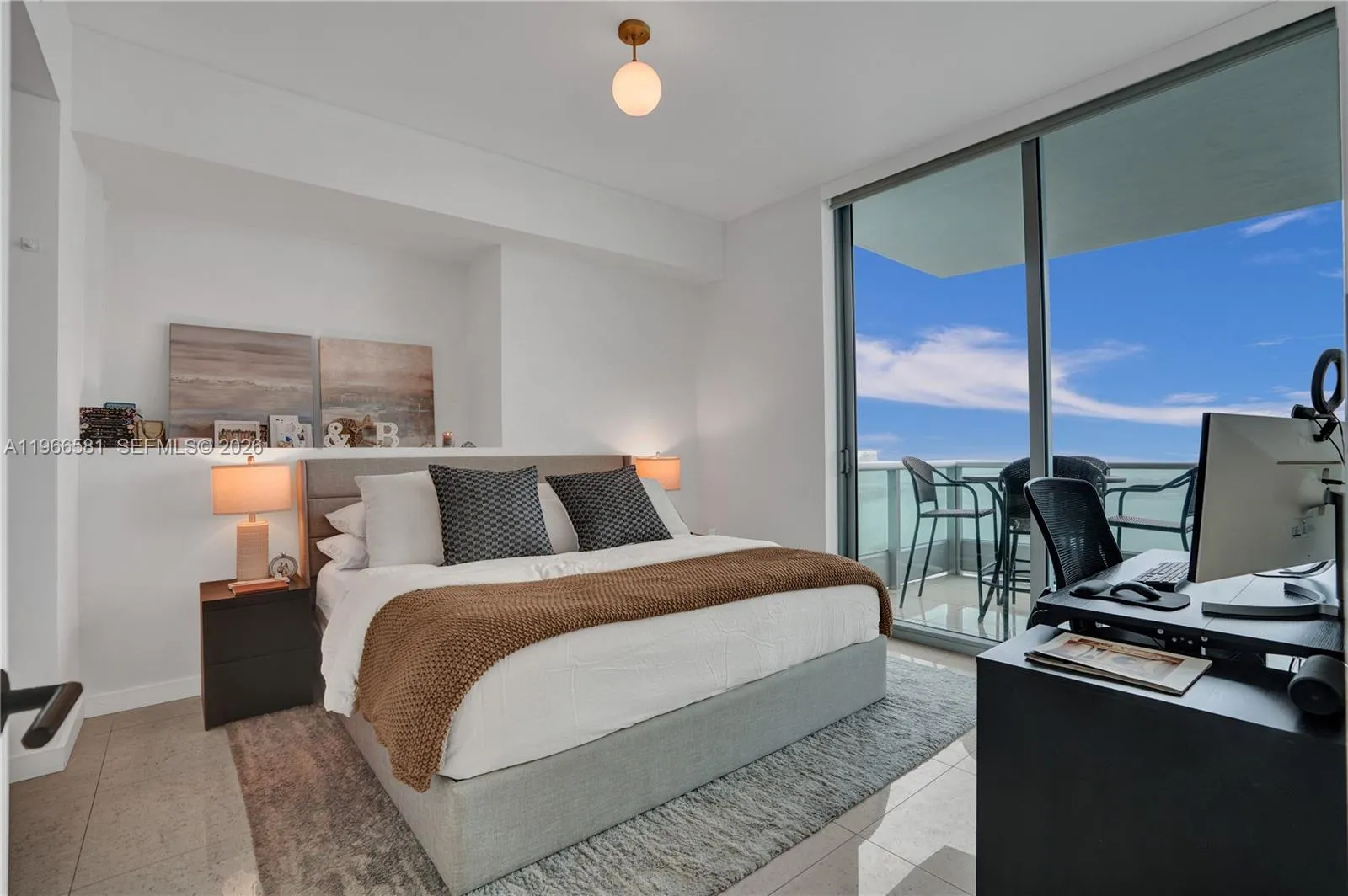 900 Biscayne Blvd # 2907, Miami FL 33132