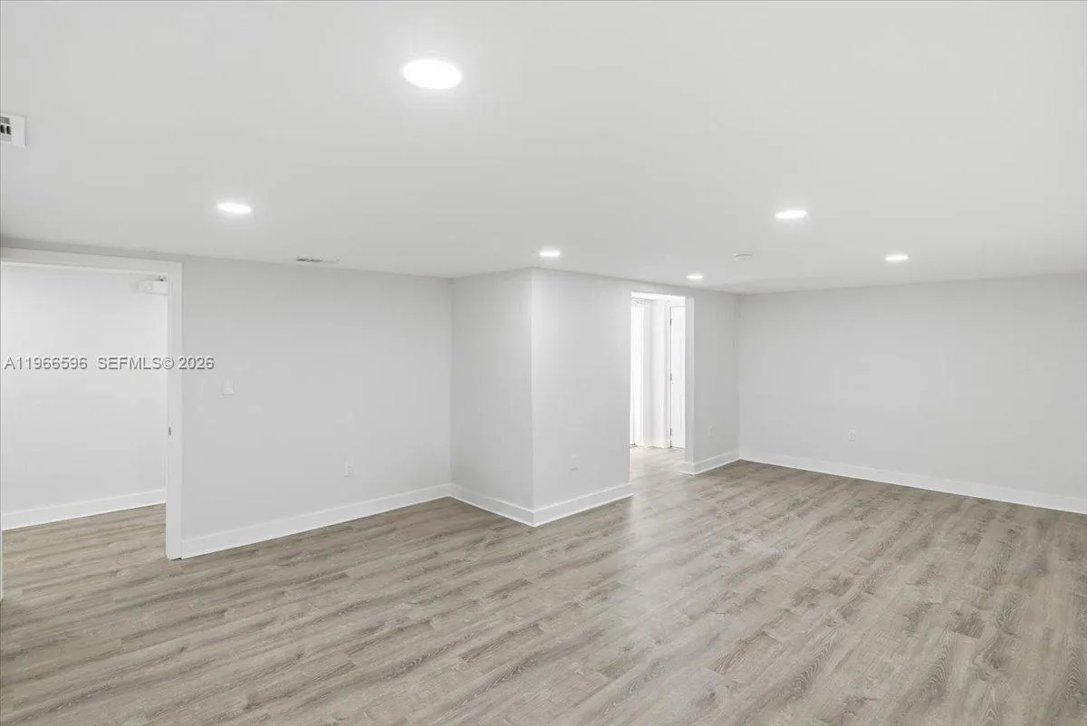 150 NW 29th St # 160, Miami FL 33127