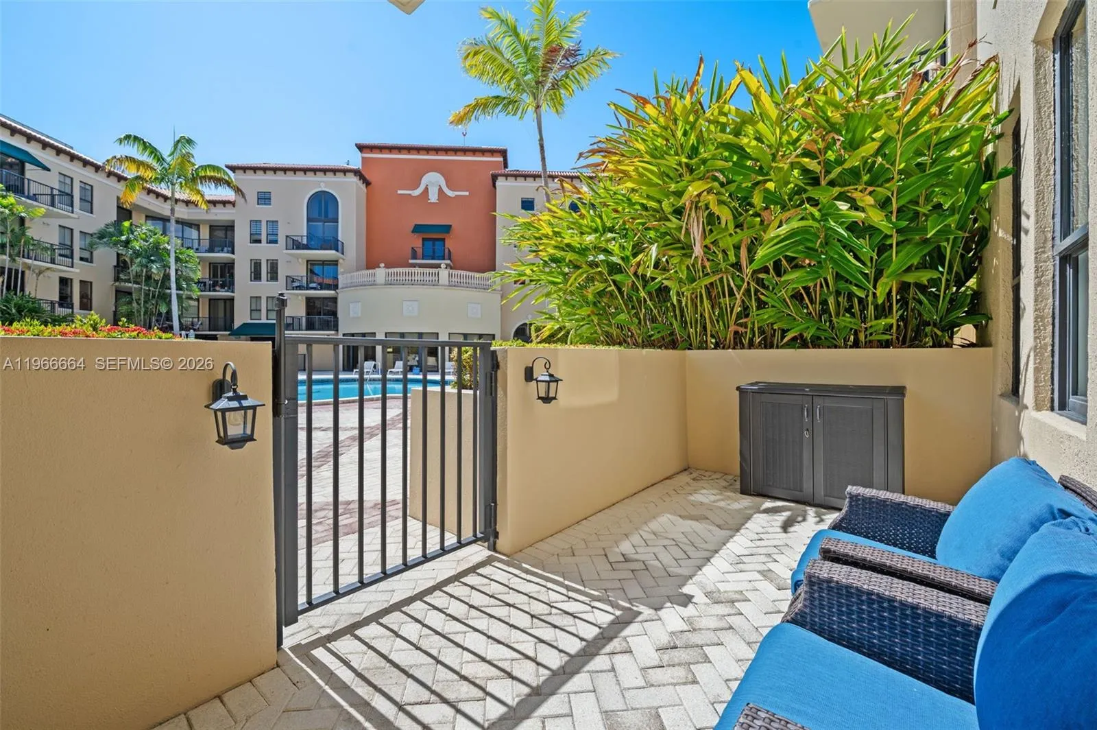 1 bedroom 1 bath for sale at 55 Merrick Way # 507, Coral Gables FL 33134
