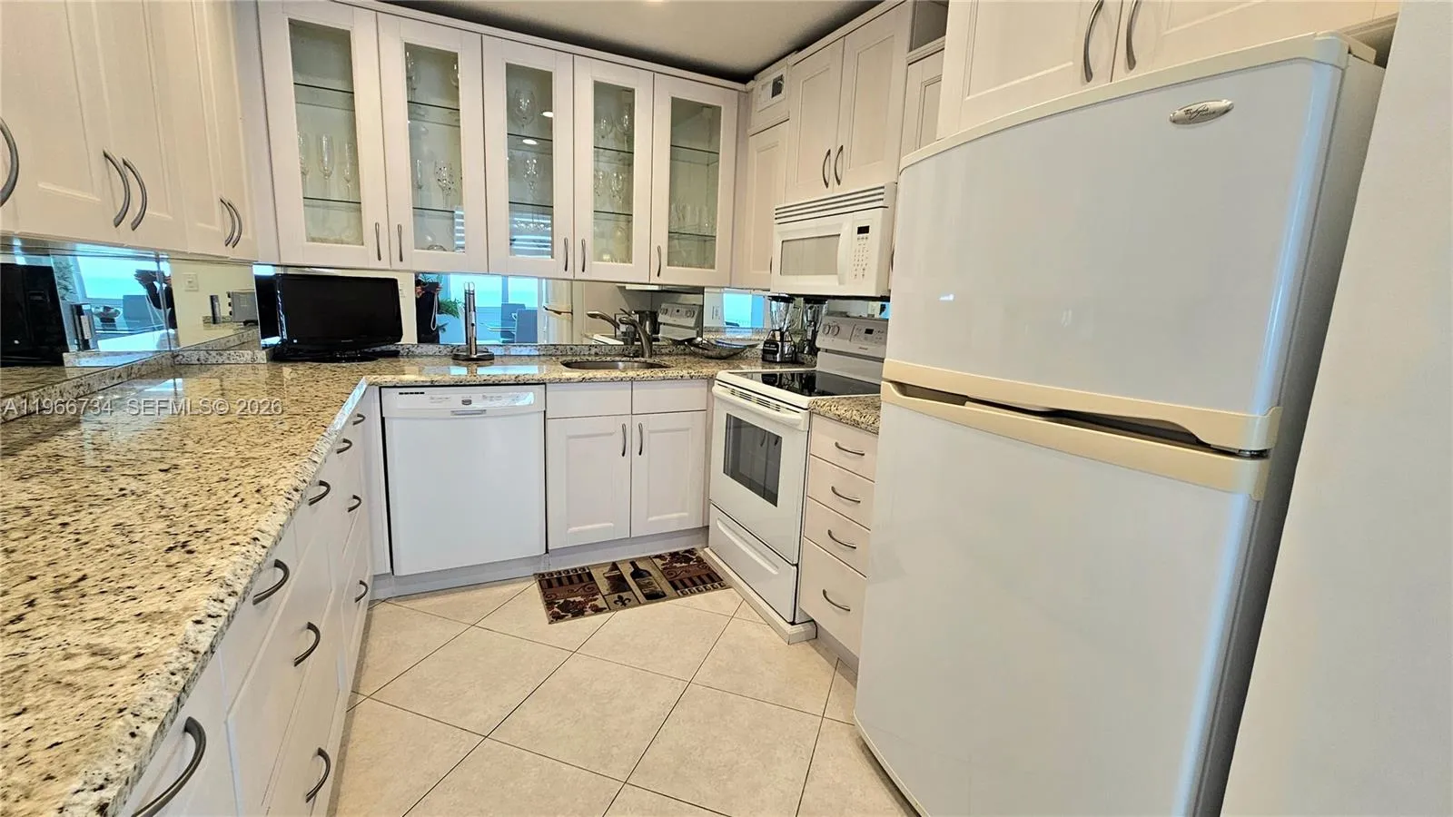 1980 S Ocean Dr # 7F, Hallandale Beach FL 33009