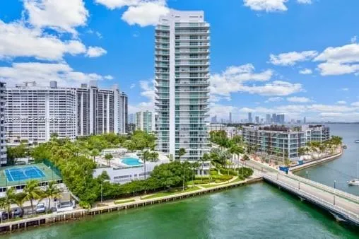 2 bedroom 2 bath for sale at 10 Venetian Way # 501, Miami Beach FL 33139