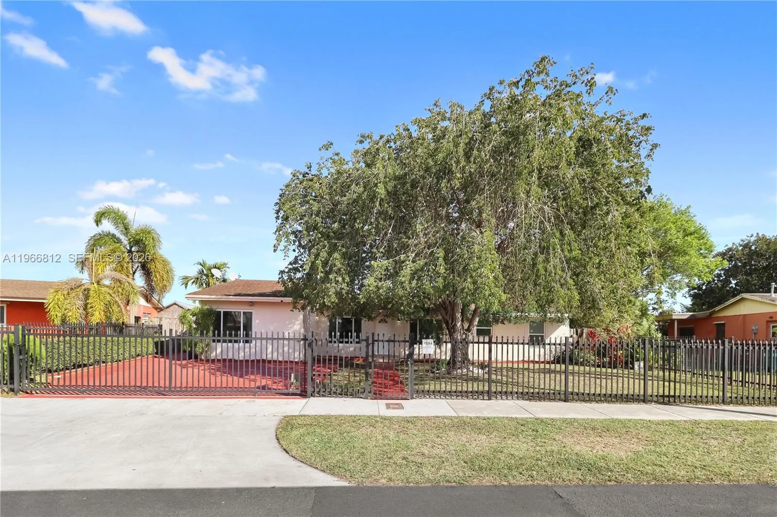 15264 SW 102nd Ct, Miami FL 33157