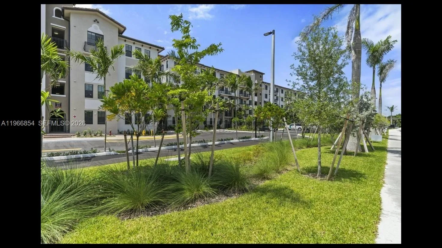 7850 Pasadena Blvd # A1, Pembroke Pines FL 33024