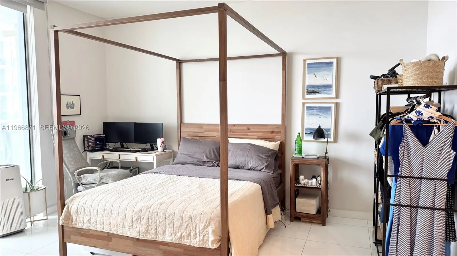 1050 Brickell Ave # 3206, Miami FL 33131