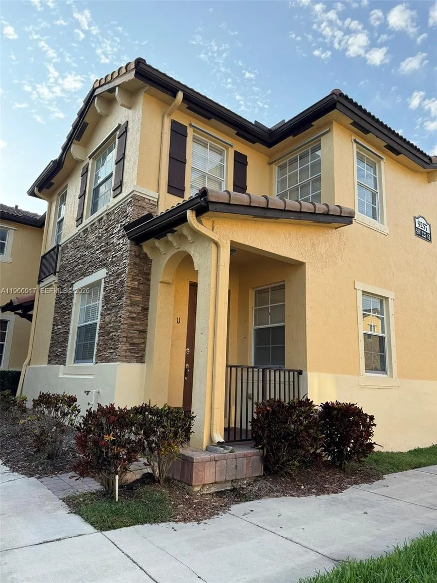 9257 SW 227th St # 11, Cutler Bay FL 33190