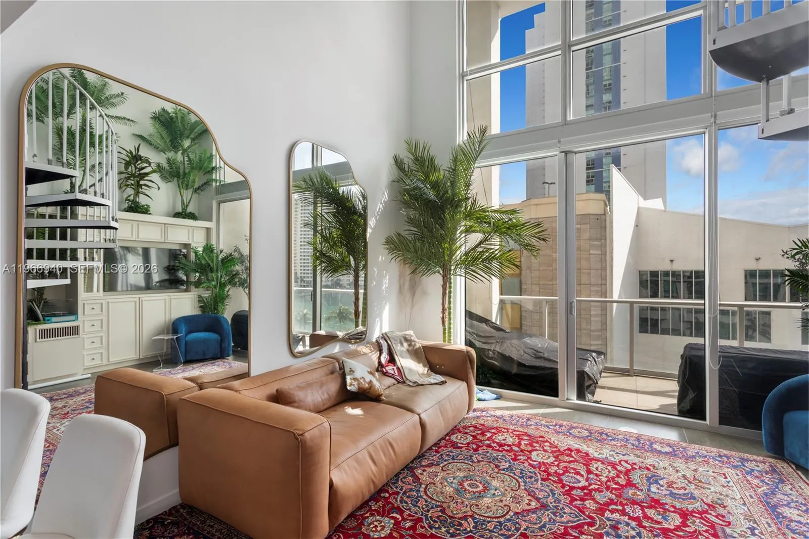 300 S Biscayne Blvd # 626, Miami FL 33131