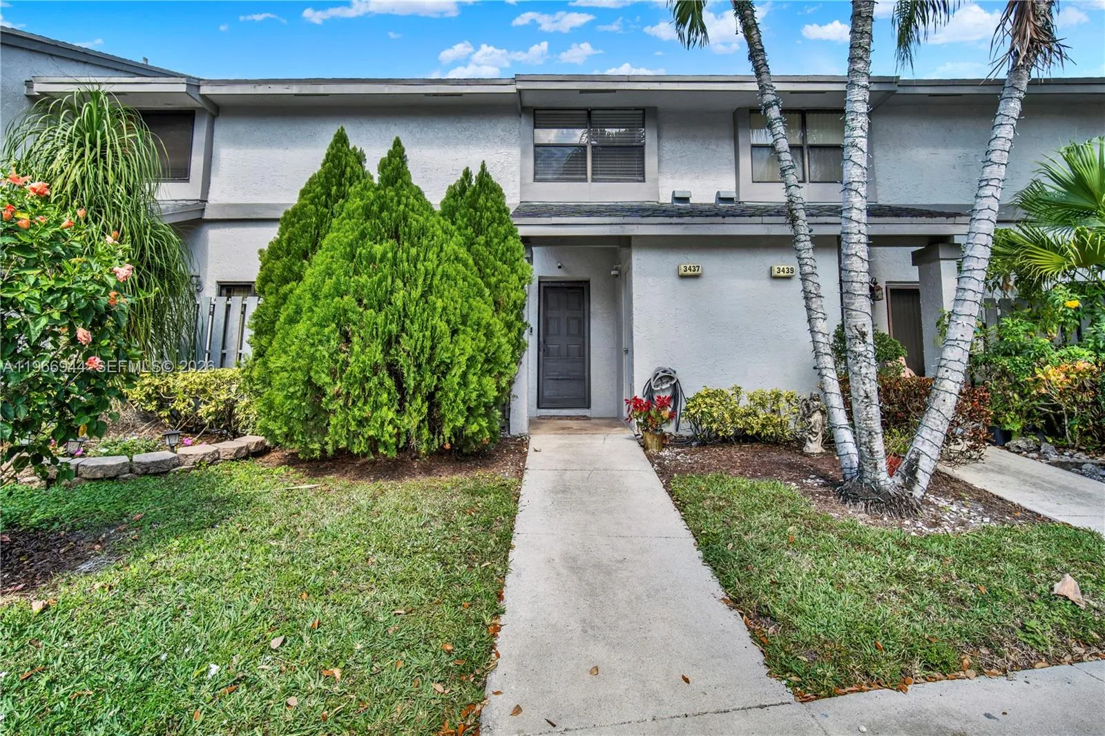 2 bedroom 2 bath for sale at 3437 S Carambola Cir S # 2463, Coconut Creek FL 33066