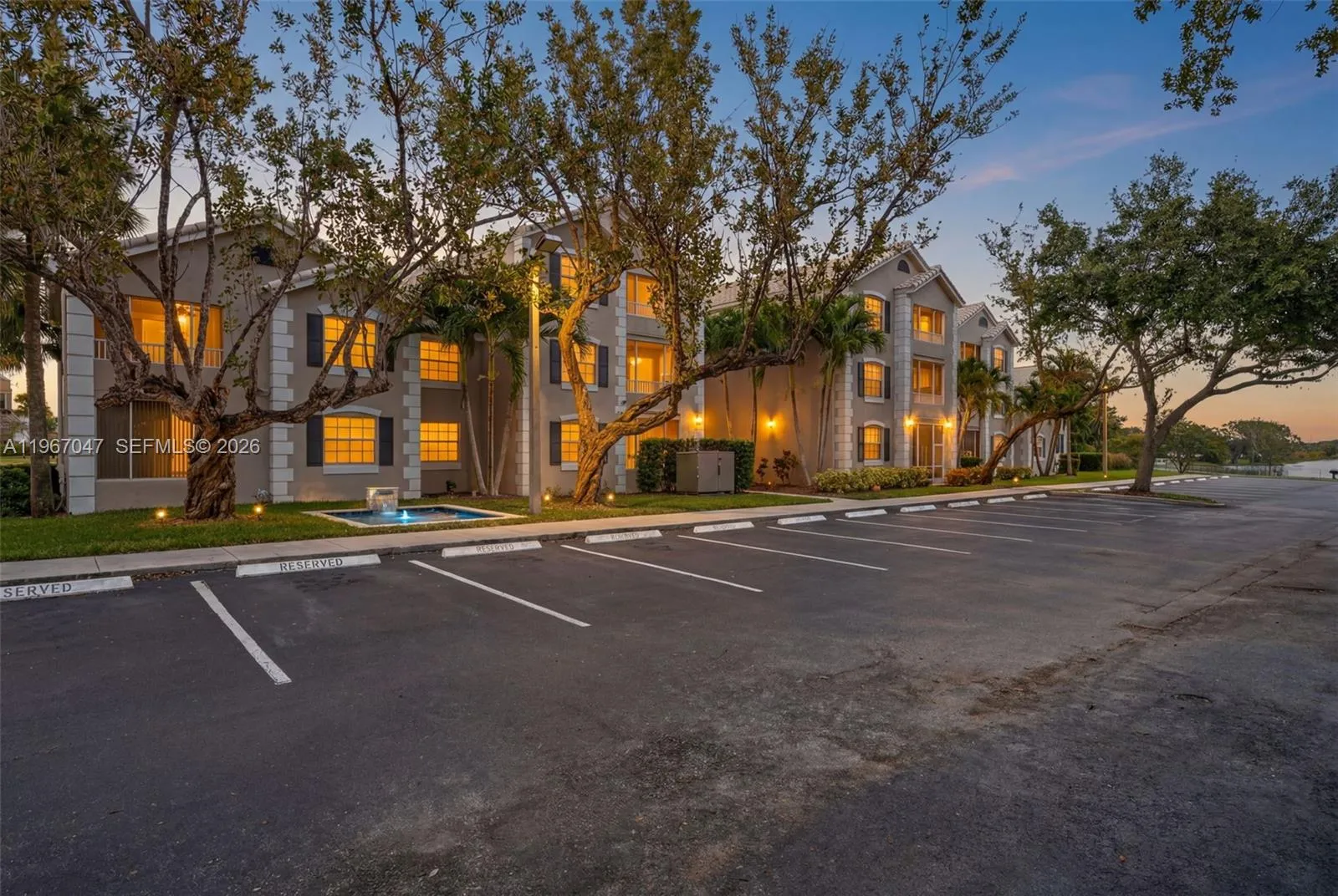 2841 N Oakland Forest Dr # 110, Oakland Park FL 33309