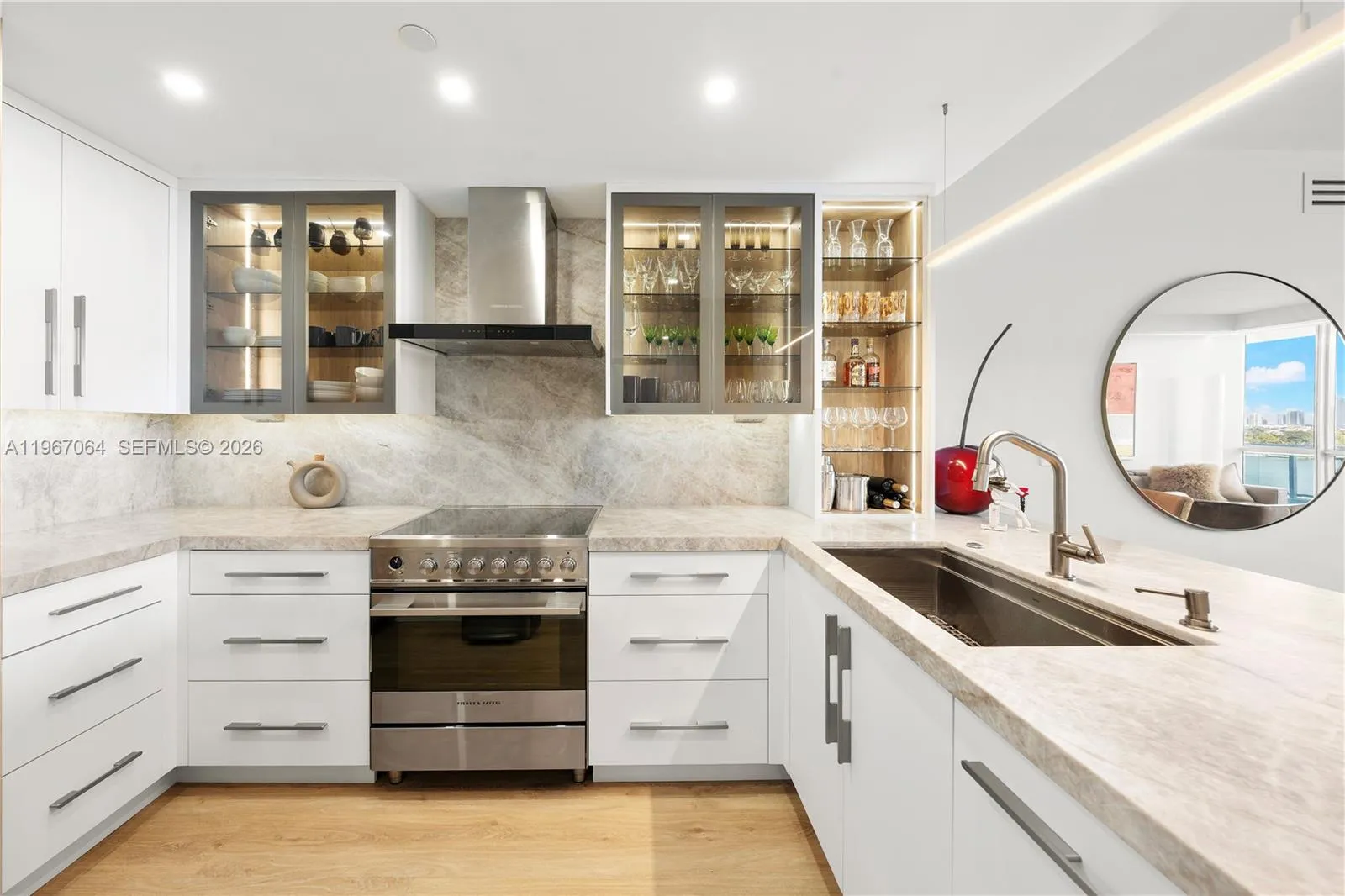 540 West Ave # 911, Miami Beach FL 33139