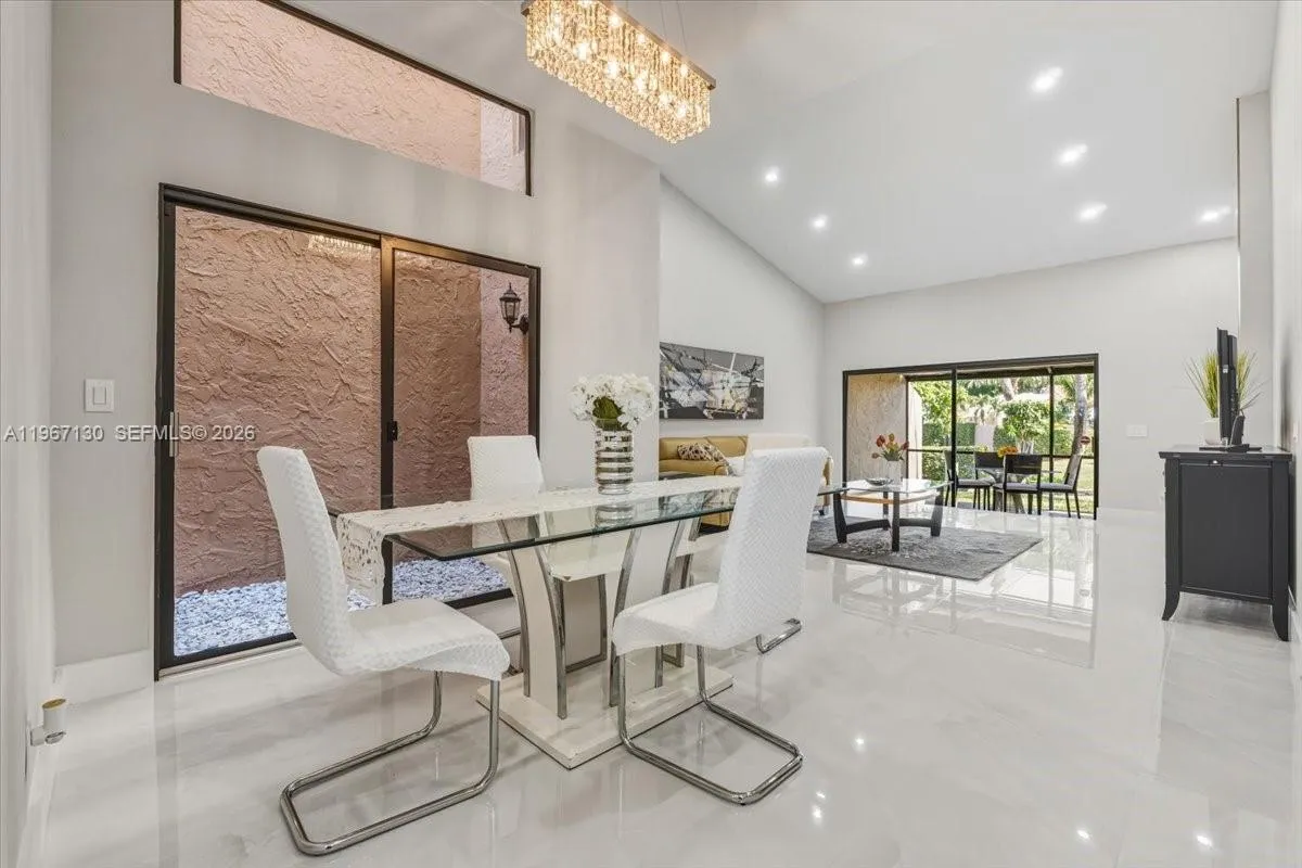 2 bedroom 2 bath for sale at 22708 Meridiana Dr, Boca Raton FL 33433