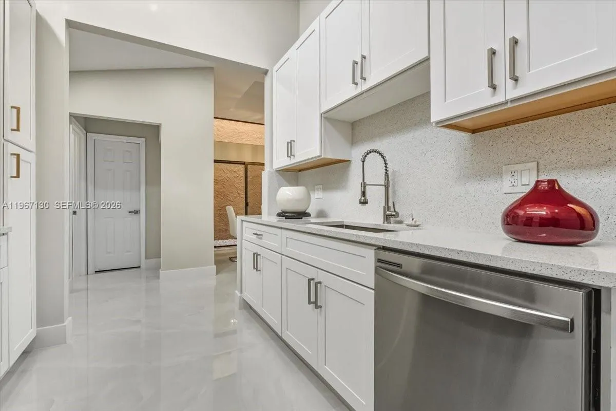 22708 Meridiana Dr, Boca Raton FL 33433