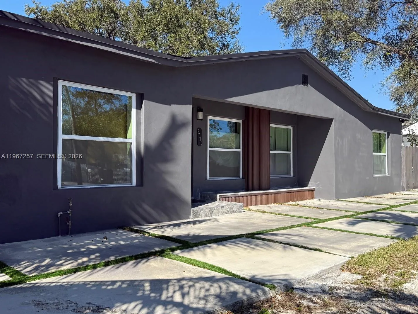 6700 NW 5th Ave, Miami FL 33150