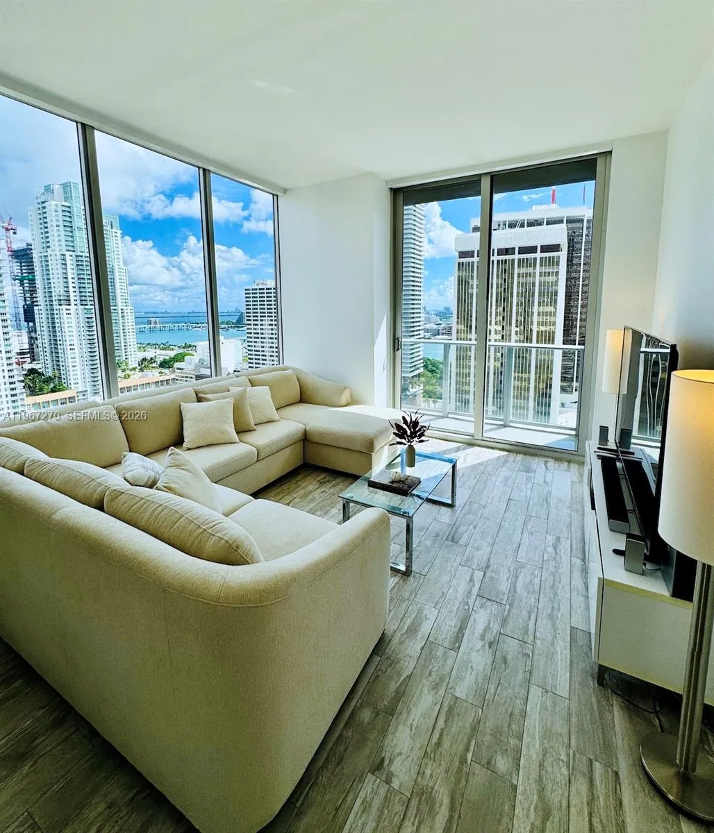 151 SE 1st St # 2602, Miami FL 33131