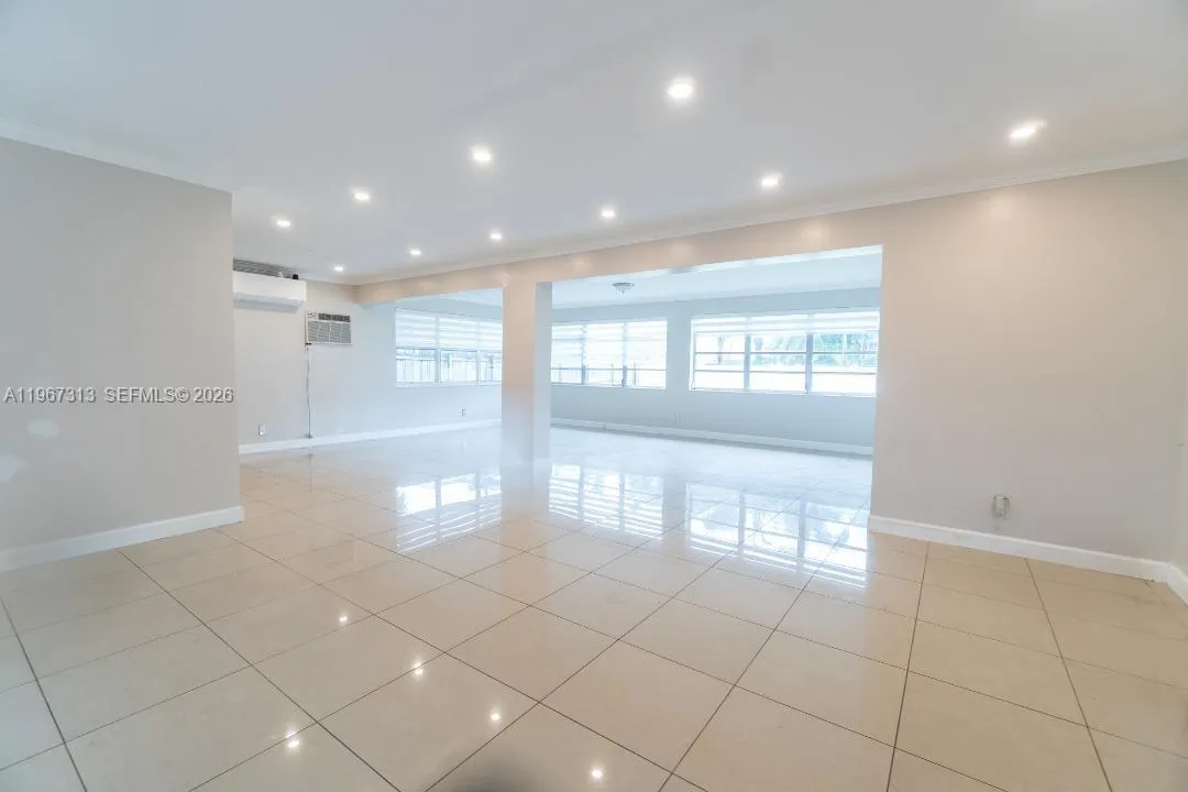 3129 Hollywood Blvd, Hollywood FL 33021