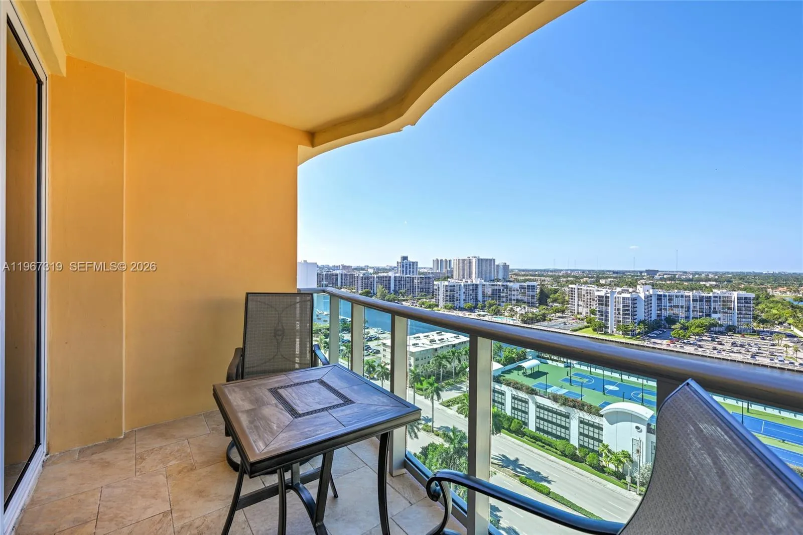 2501 S Ocean Dr, Hollywood FL 33019