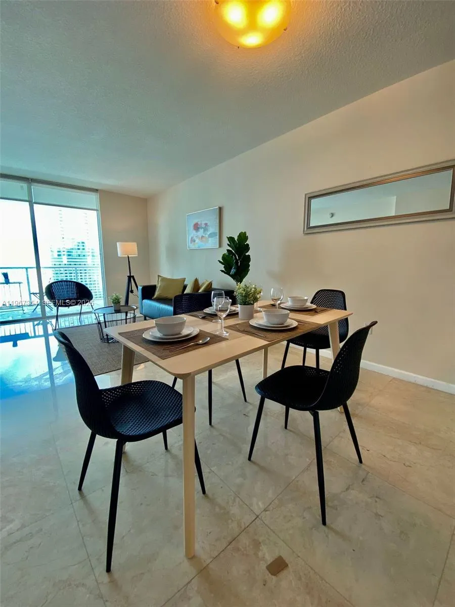 1200 Brickell Bay Dr # 4217, Miami FL 33131