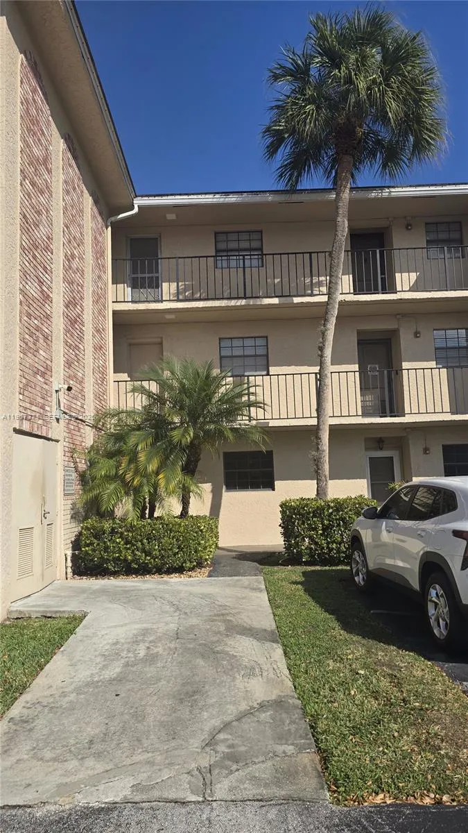 3351 NW 85th Ave # 316, Coral Springs FL 33065