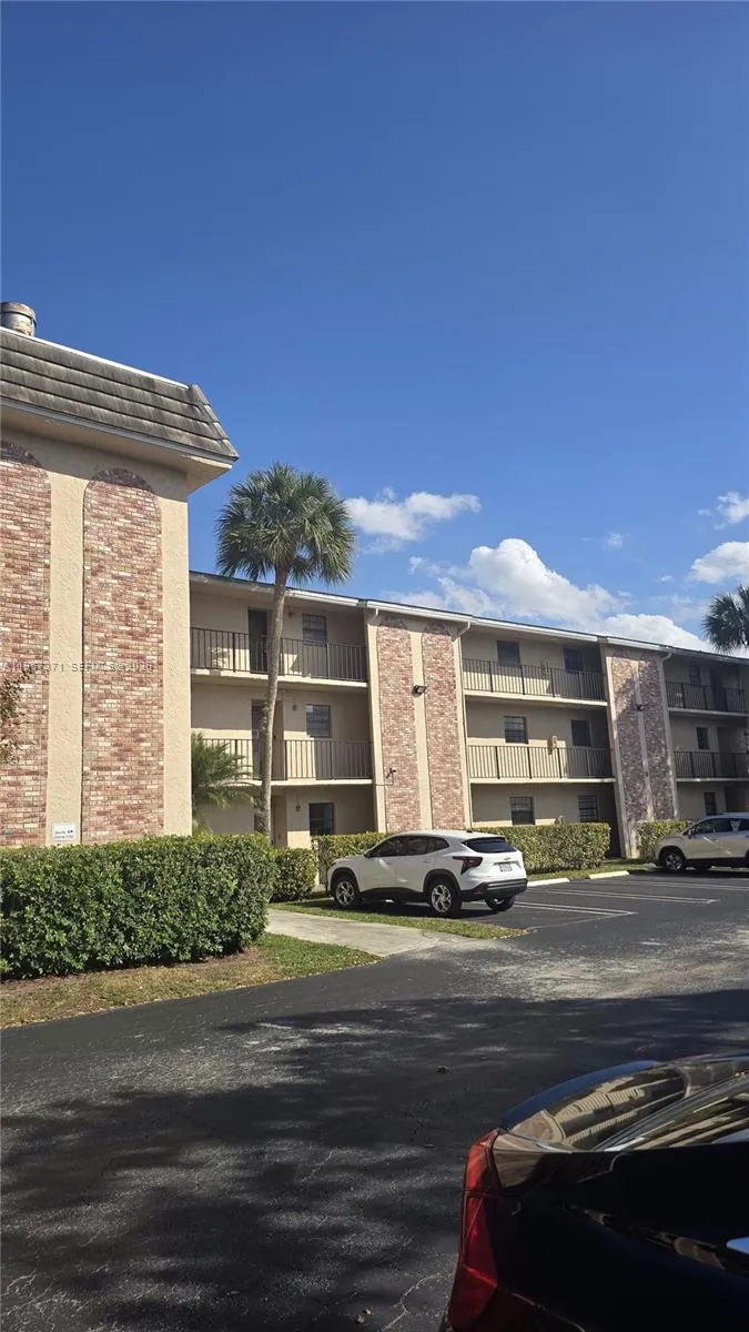 3351 NW 85th Ave # 316, Coral Springs FL 33065