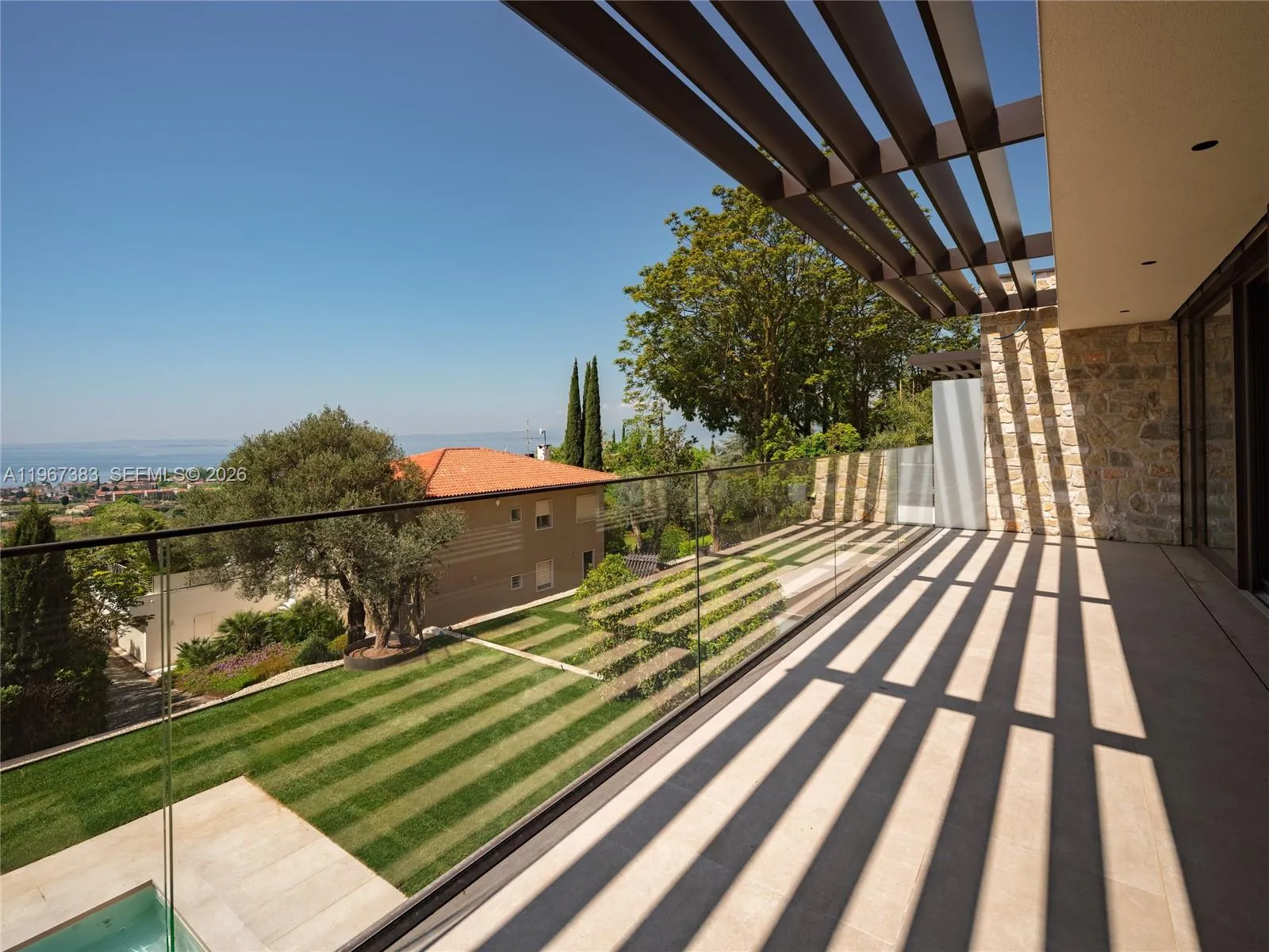 4 bedroom 3 bath for sale at 10 Piazza del Grano, FL