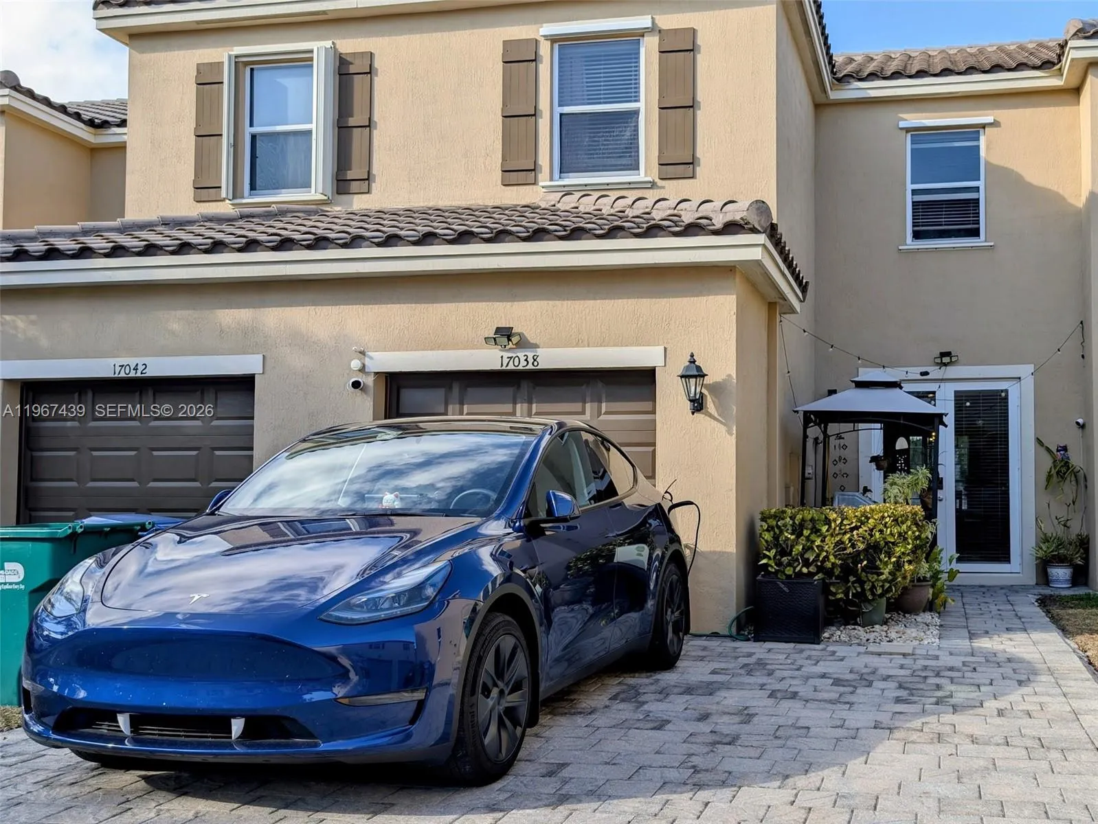 17038 SW 95th Ter, Miami FL 33196