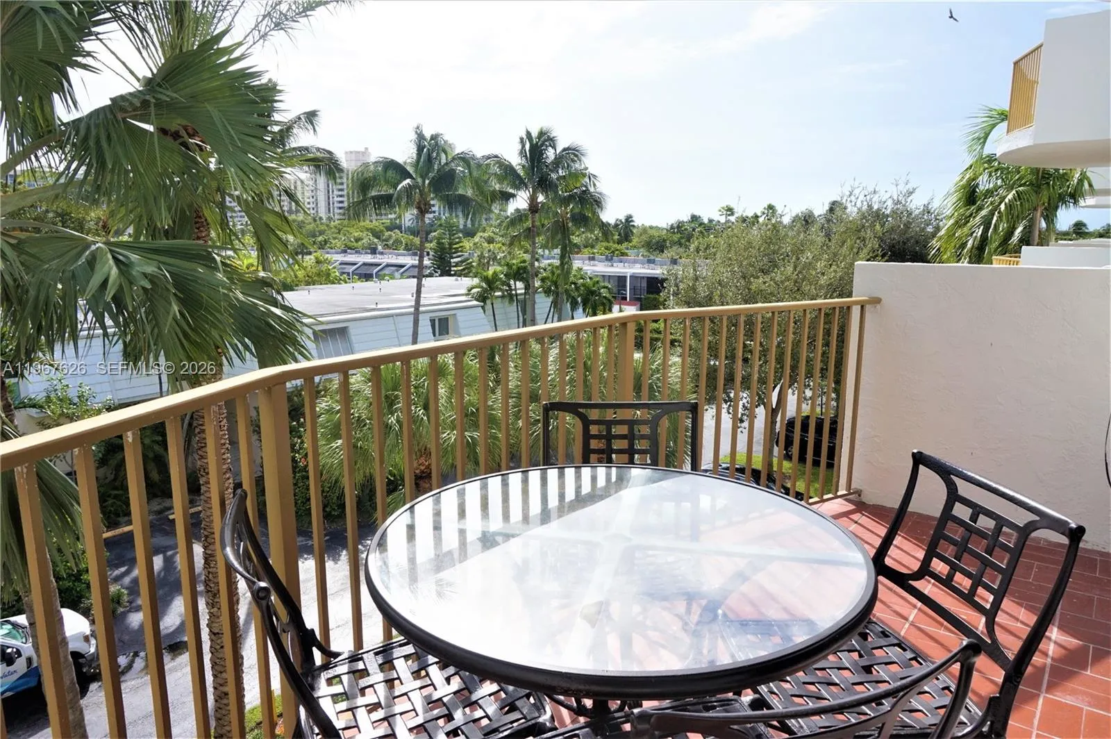 210 Sea View Dr # 408, Key Biscayne FL 33149