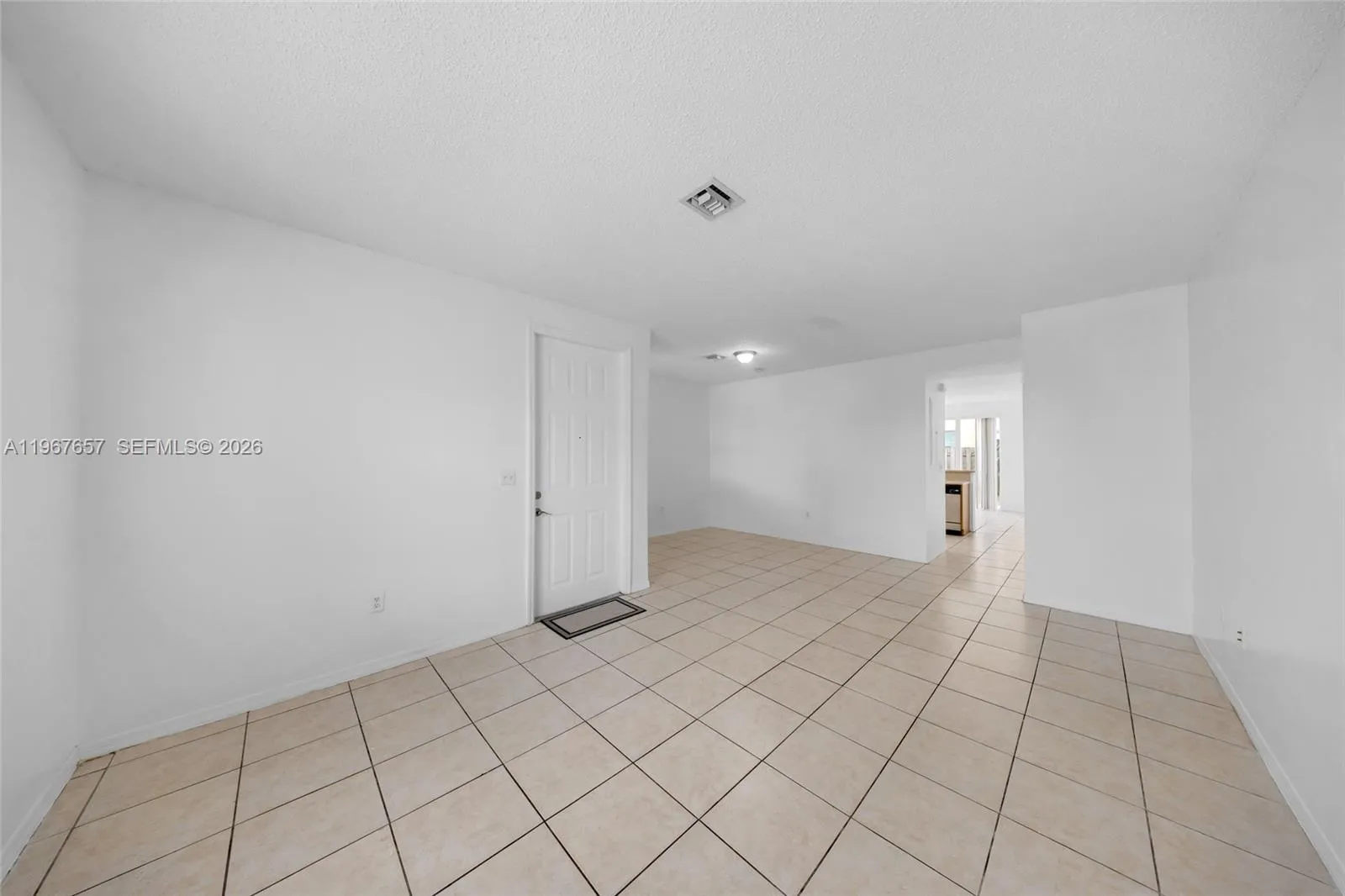 951 NE 42nd Ter, Homestead FL 33033