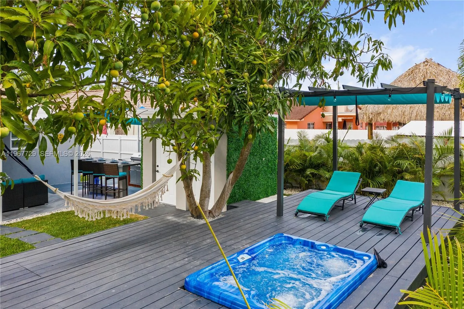 2376 NW 2nd St, Miami FL 33125