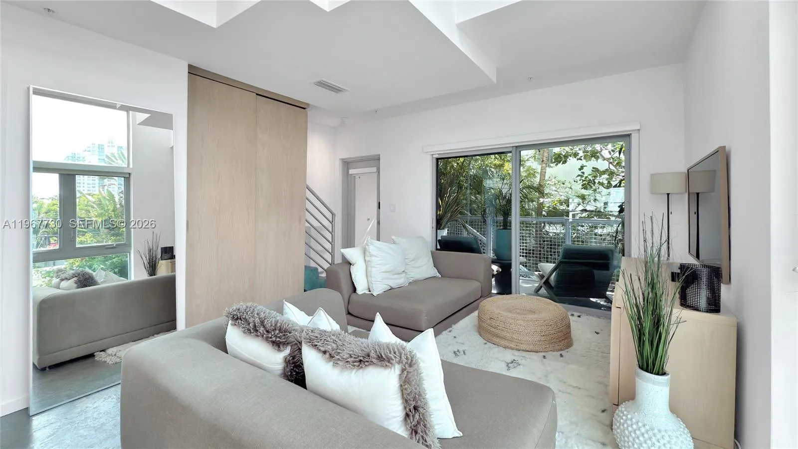 734 Michigan Ave, Miami Beach FL 33139