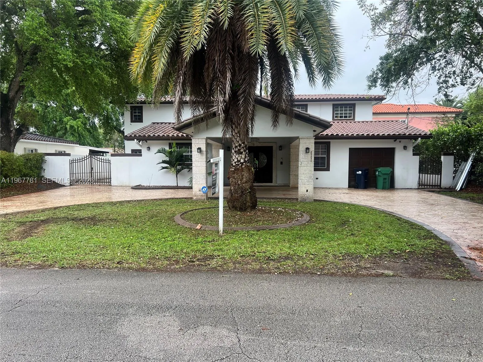 5 bedroom 3 bath for sale at 6284 SW 26th St, Miami FL 33155