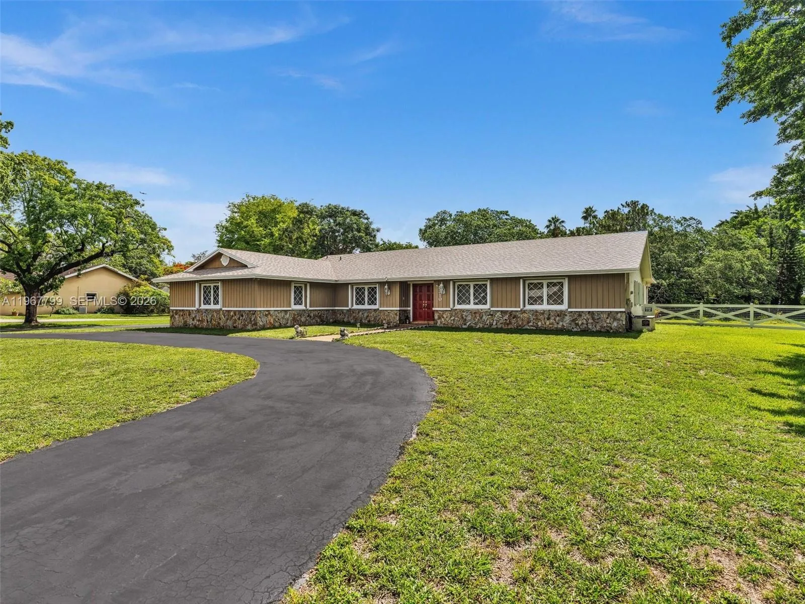 7 bedroom 3 bath for sale at 5310 SW 109th Ave, Davie FL 33328