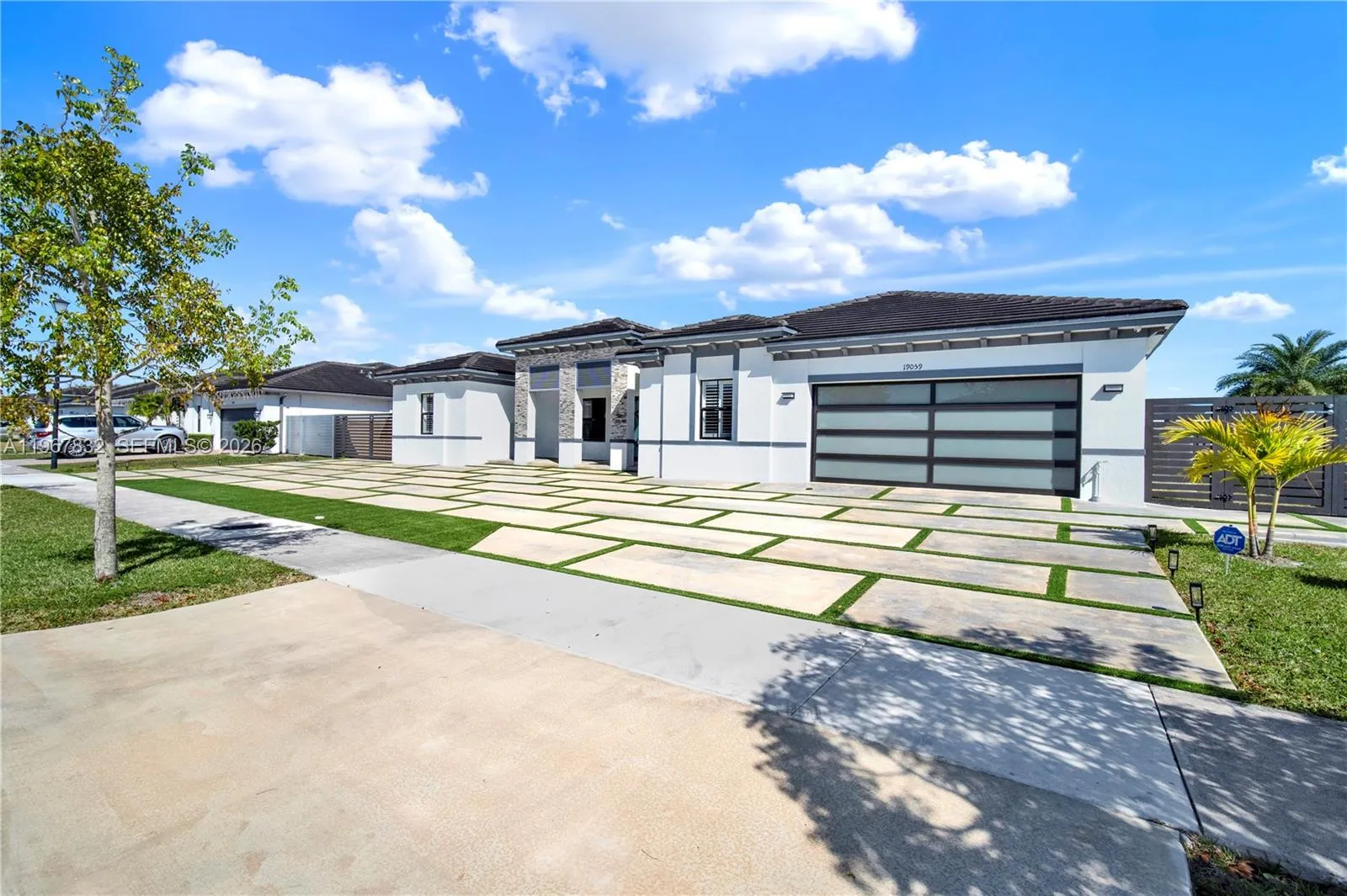 5 bedroom 4 bath for sale at 19059 SW 134th Ct, Miami FL 33177