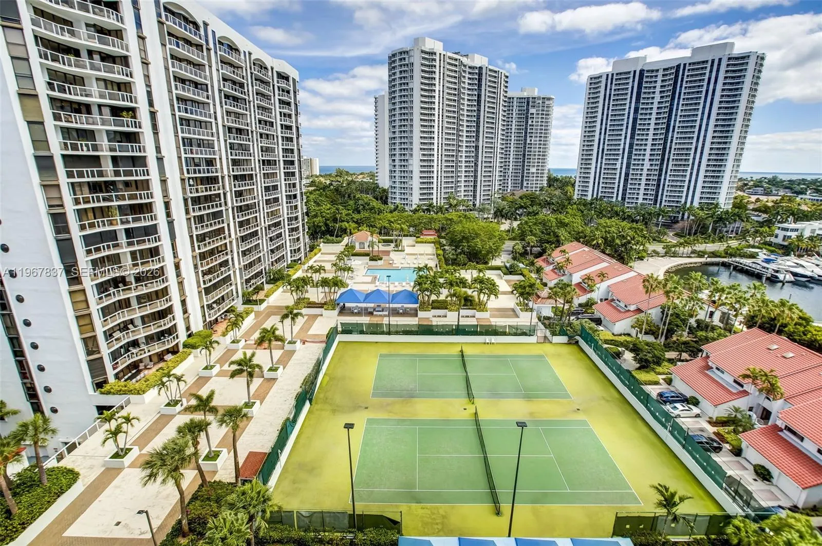 3610 Yacht Club Dr # 701, Aventura FL 33180