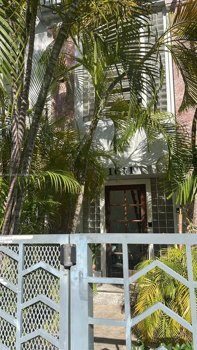 1611 Euclid Ave # 3, Miami Beach FL 33139