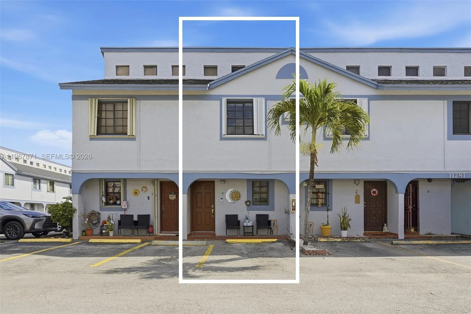 3 bedroom 2 bath for sale at 11781 SW 18th St # 40, Miami FL 33175