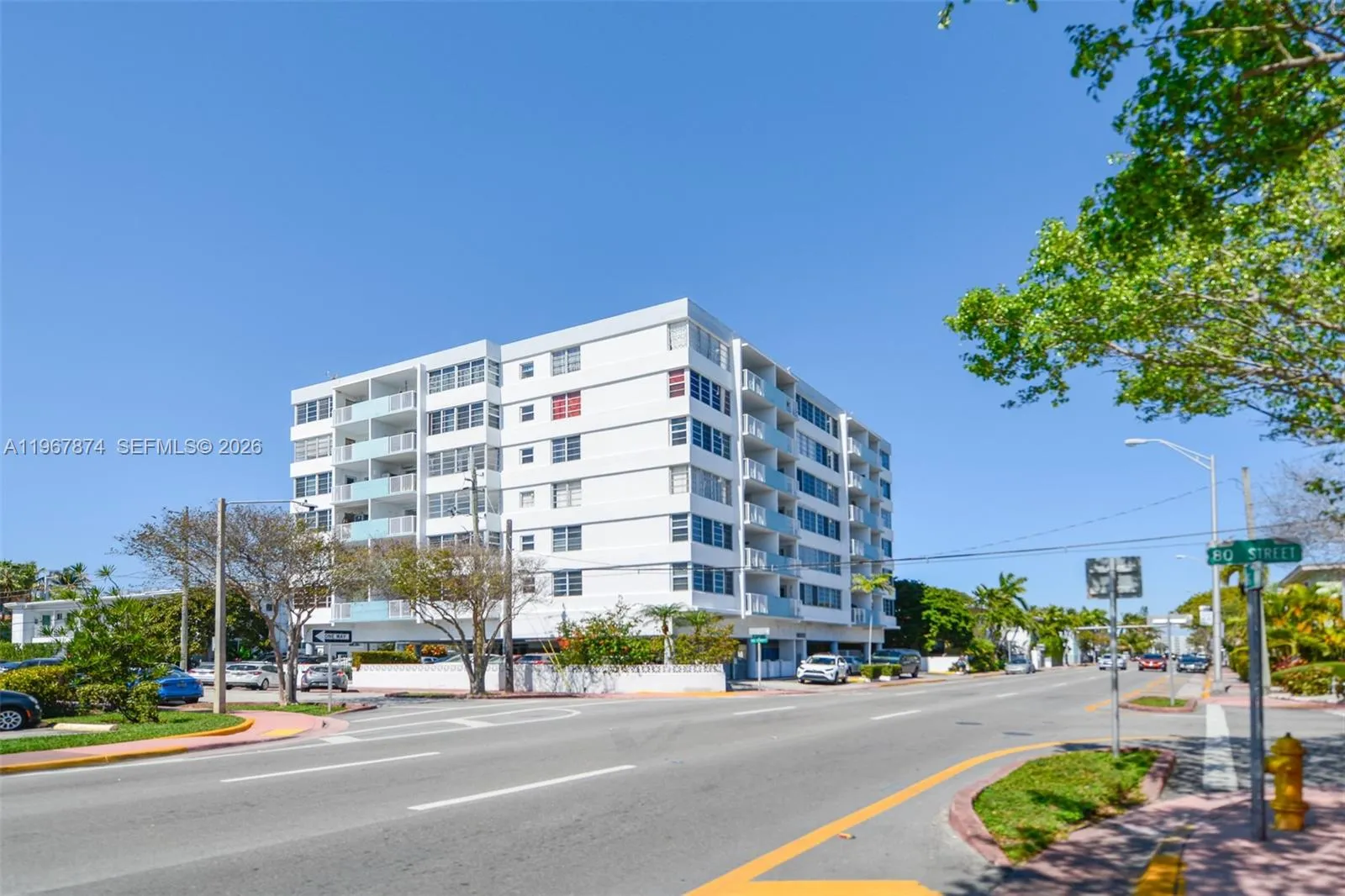 1 bedroom 1 bath for sale at 8000 Harding Ave # 4B, Miami Beach FL 33141