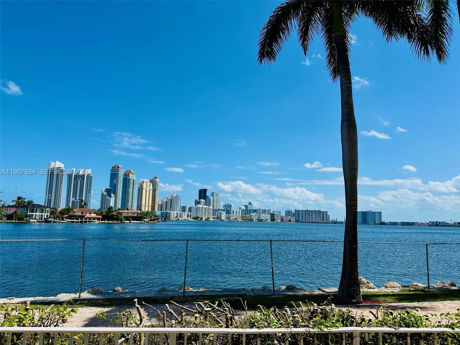 19101 NE 36th Ct # 112, Aventura FL 33180