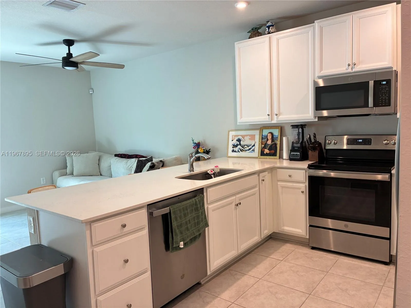 1069 NW 4th Ter, Florida City FL 33034