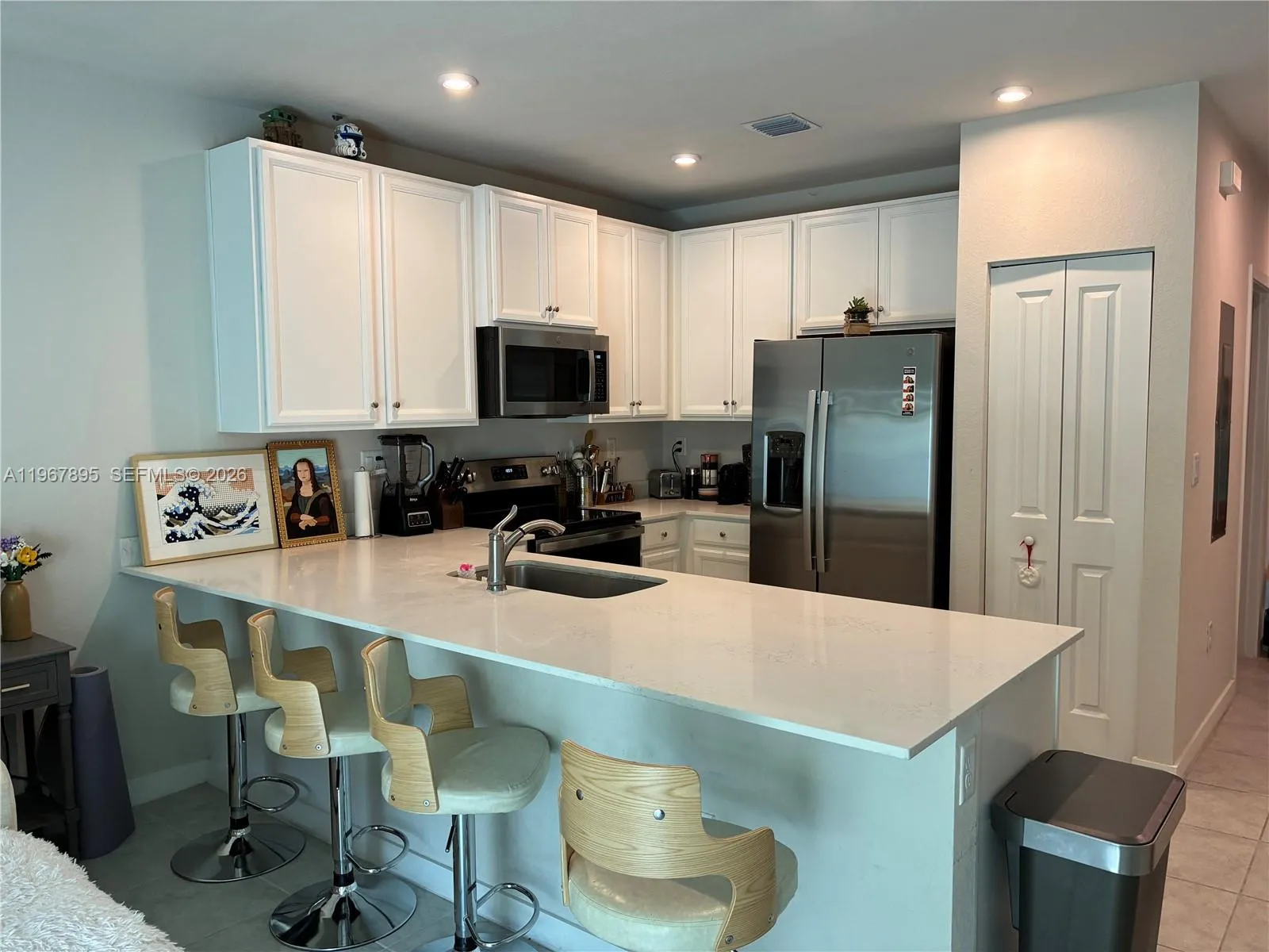 1069 NW 4th Ter, Florida City FL 33034