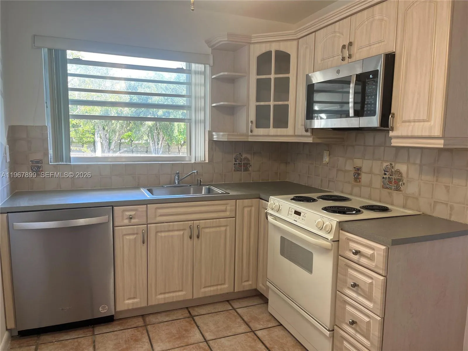 7705 SW 86th St # 213, Miami FL 33143