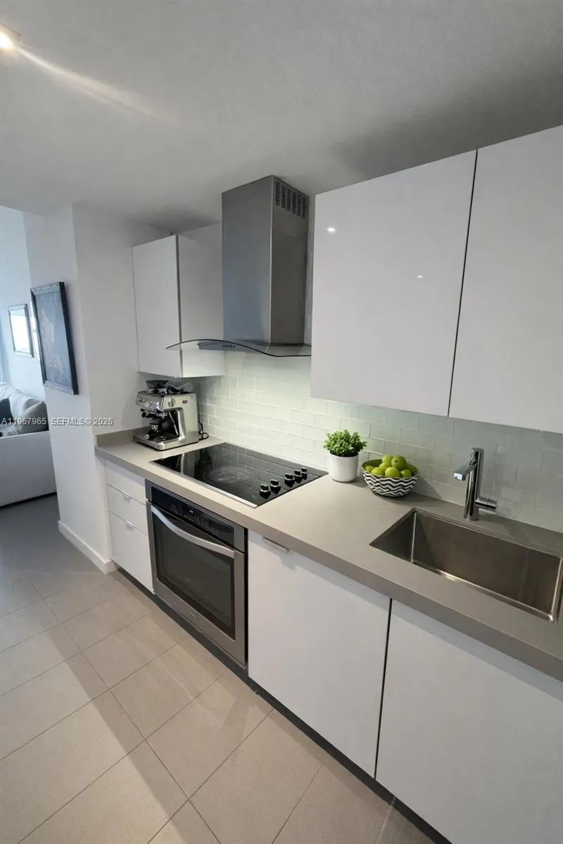 1 bedroom 1 bath for sale at 1600 NE 1st Ave # 1714, Miami FL 33132