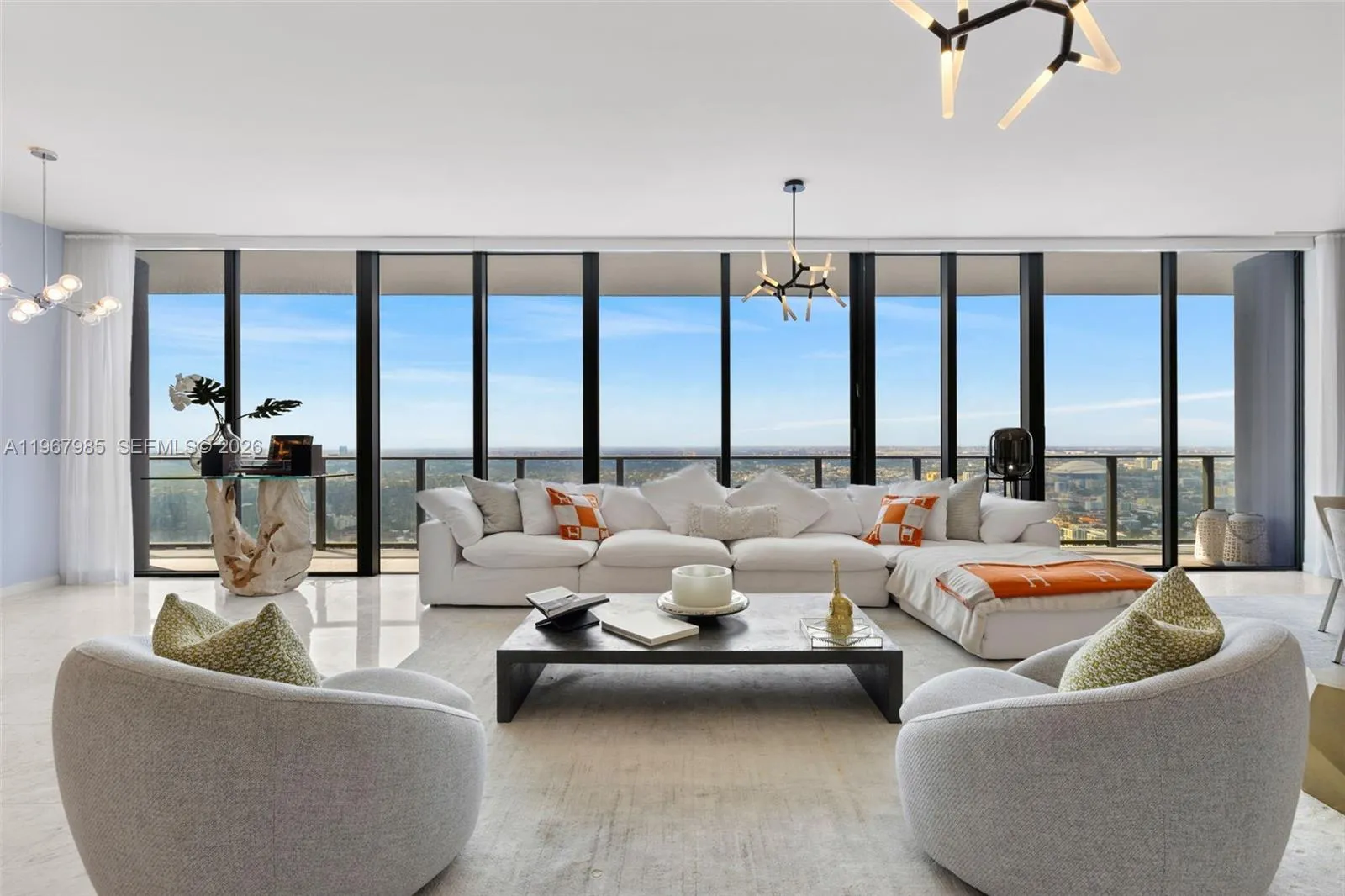 1000 Brickell Plz, Miami FL 33131