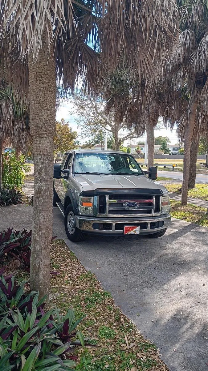 6521 SW 112th Ave, Miami FL 33173