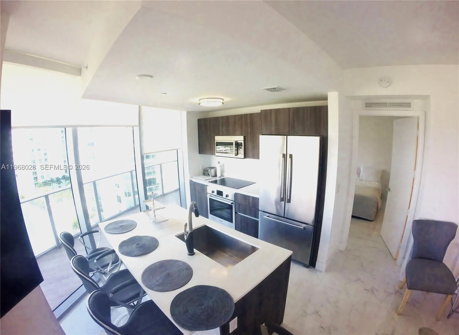 488 NE 18th St # 2001, Miami FL 33132