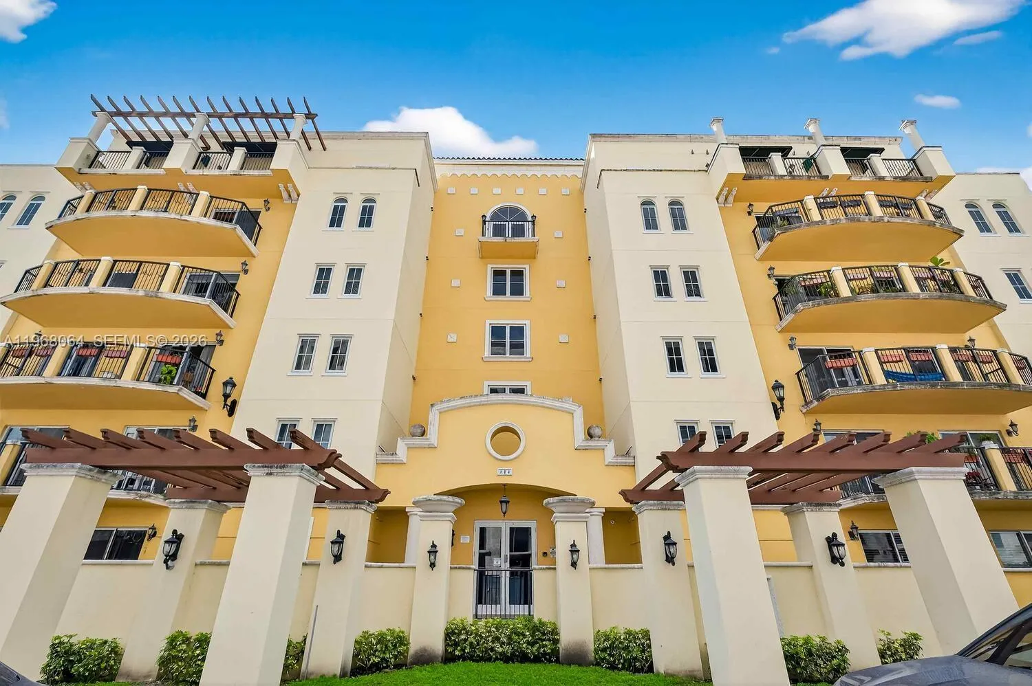 322 Madeira Ave, Coral Gables FL 33134