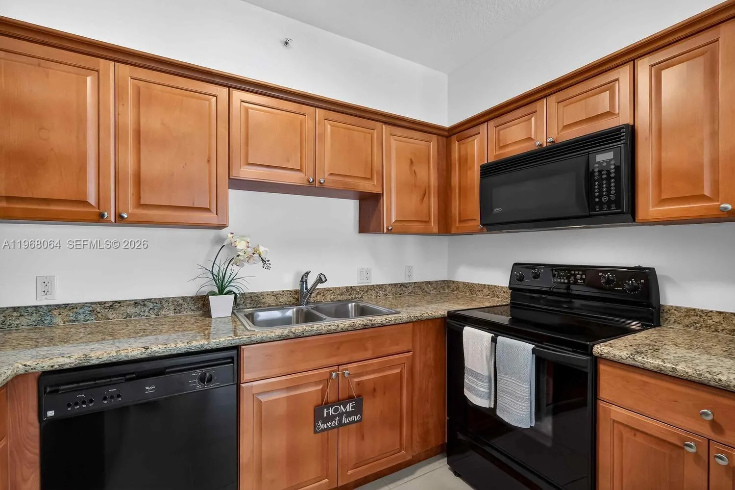 322 Madeira Ave, Coral Gables FL 33134